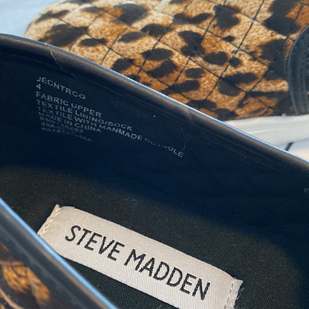 Steve Madden loafer shoe - Picture 2 of 4